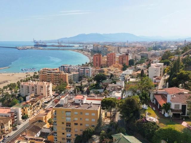 Exclusiva casa de 519 m2 en venta Málaga, España