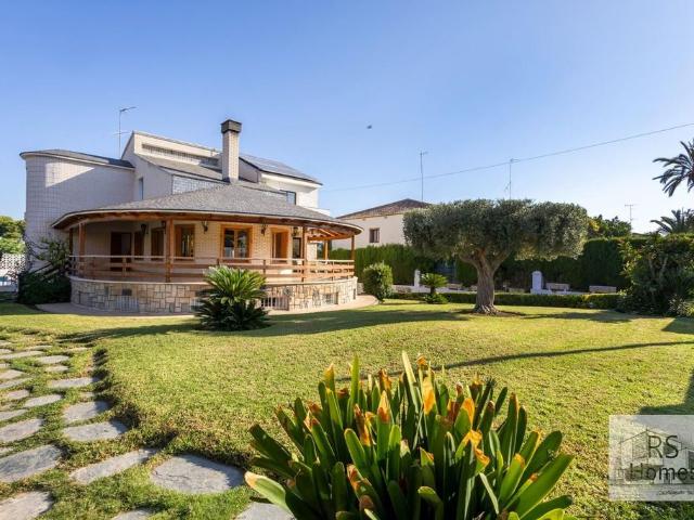 Exclusiva casa de 550 m2 en venta La Eliana, Comunidad Valenciana