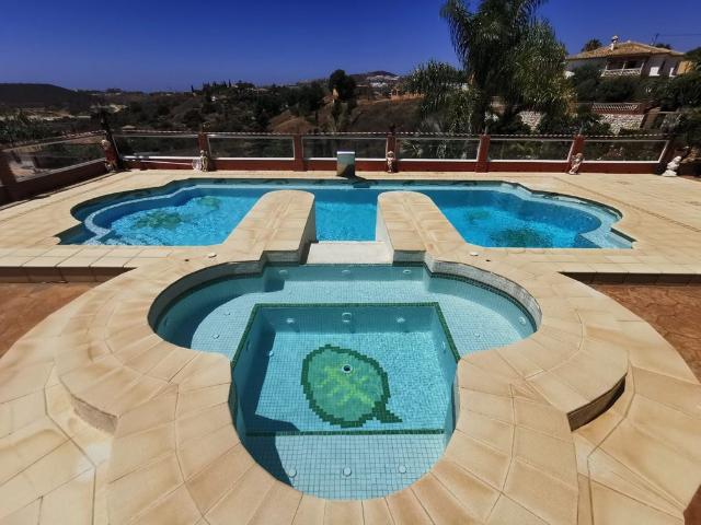 Exclusiva casa de 573 m2 en venta La Cala De Mijas, Andalucía