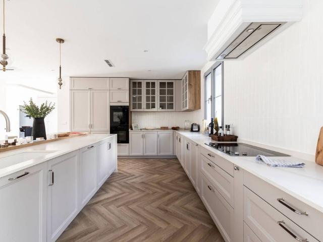 Exclusiva casa de 582 m2 en venta Benahavís, Andalucía