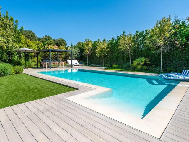 Exclusiva casa de 593 m2 en venta El Paraíso, España