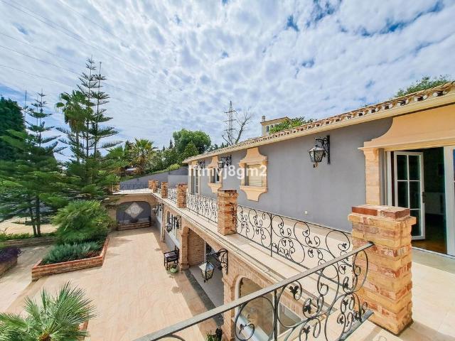 Exclusiva casa de 685 m2 en venta Benahavís, España