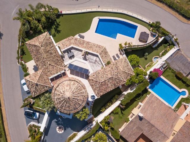 Exclusiva casa de 688 m2 en venta Benahavís, España