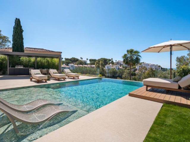 Exclusiva casa de 693 m2 en venta Benahavís, Andalucía