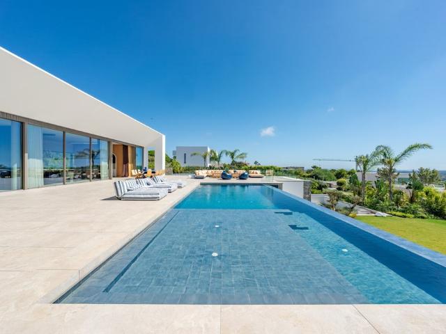 Exclusiva casa de 802 m2 en venta Sotogrande, España