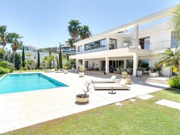Exclusiva casa de 1001 m2 en venta Mijas Costa, Andalucía