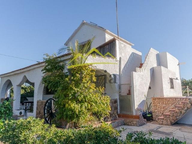 Exclusiva casa de 110 m2 en alquiler Liria, España