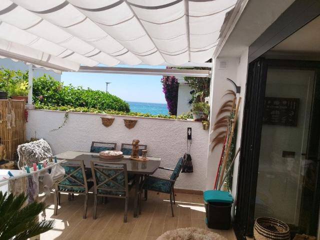 Exclusiva casa de 150 m2 en venta Estepona, Andalucía