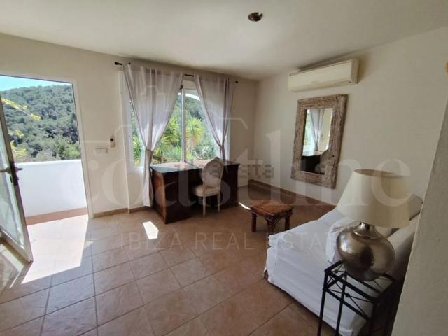 Exclusiva casa de 185 m2 en venta Santa Eulalia del Río, España