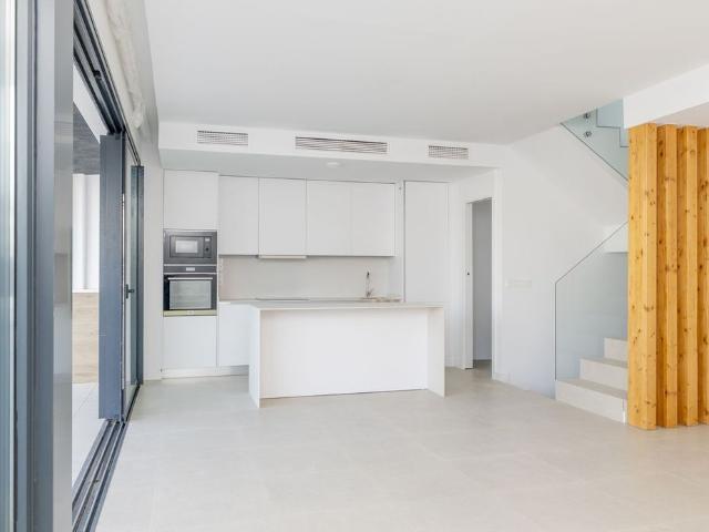 Exclusiva casa de 188 m2 en venta Estepona, España