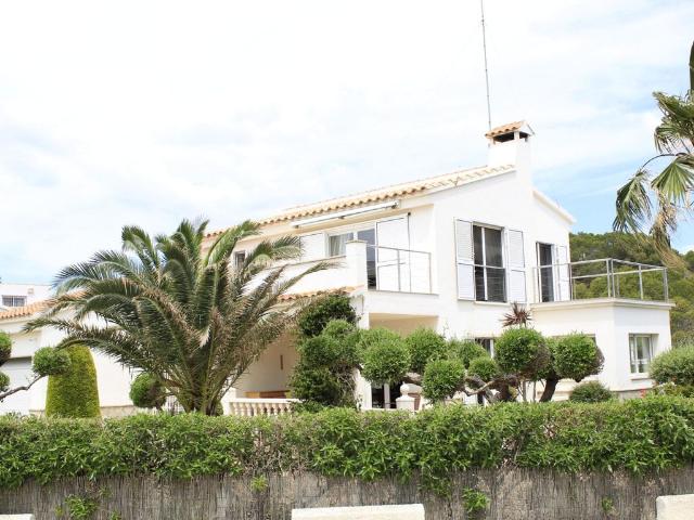 Exclusiva casa de 196 m2 en venta Perelló, Cataluña