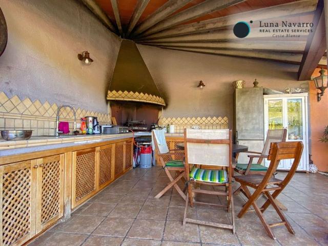 Exclusiva casa de 200 m2 en venta Altea, España