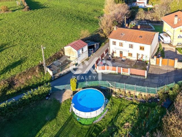 Exclusiva casa de 208 m2 en venta Siero, Asturias
