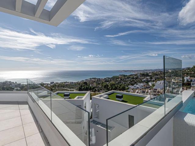 Exclusiva casa de 210 m2 en venta Benalmádena, Andalucía