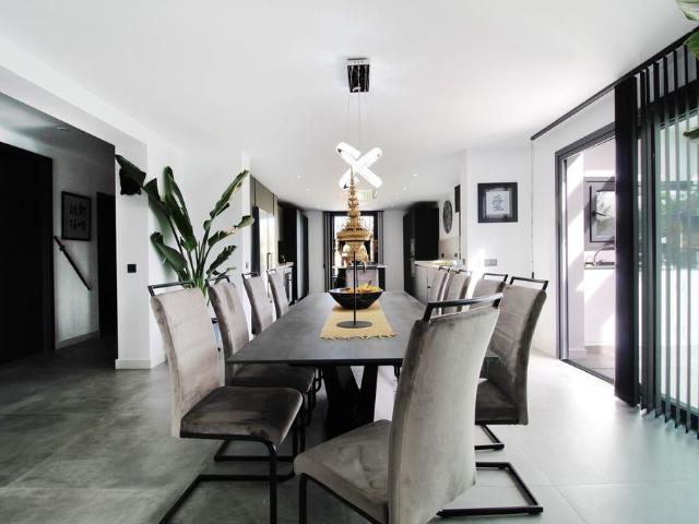 Exclusiva casa de 212 m2 en venta San Pedro de Alcántara, Andalucía