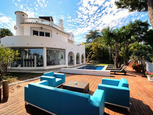 Exclusiva casa de 220 m2 en venta Mijas Costa, Andalucía