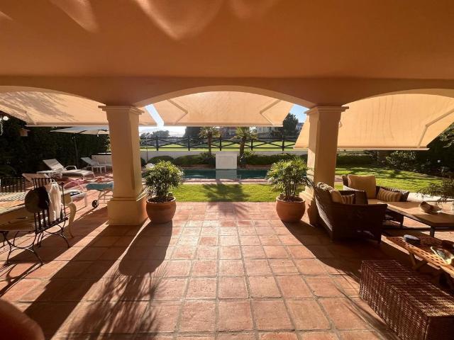 Exclusiva casa de 225 m2 en venta San Pedro de Alcántara, Andalucía