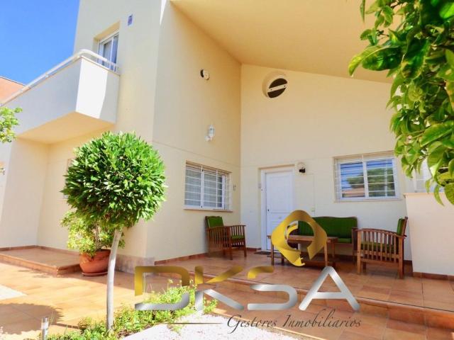 Exclusiva casa de 246 m2 en alquiler Benicásim, España