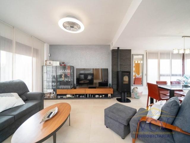 Exclusiva casa de 255 m2 en venta Muchamiel, España