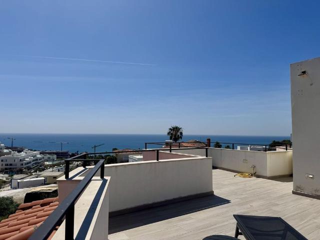 Exclusiva casa de 258 m2 en venta Estepona, Andalucía
