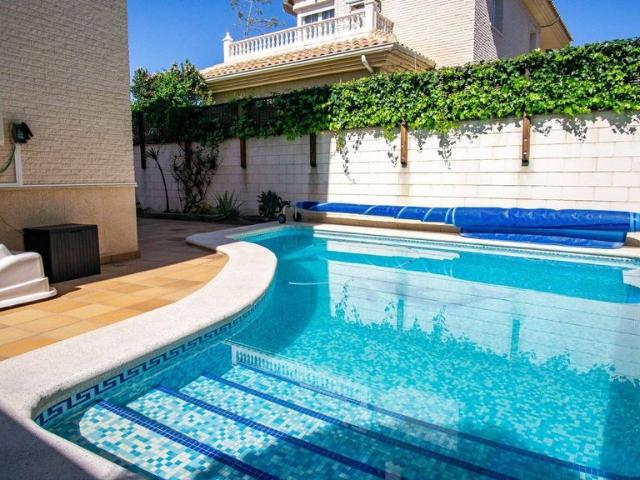 Casa en venta Petrel, España