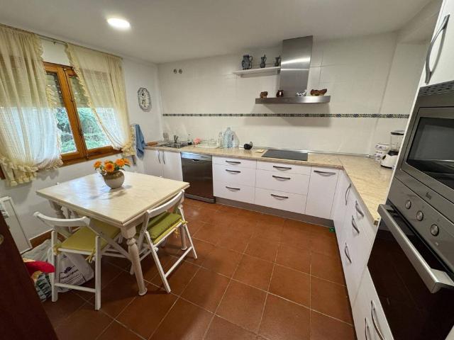 Exclusiva casa de 259 m2 en venta La Muela, Aragón