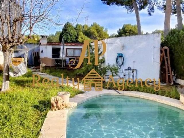 Exclusiva casa de 261 m2 en venta La Eliana, España