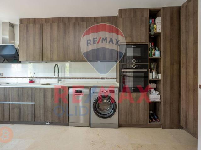 Exclusiva casa de 262 m2 en venta Arroyo de la Encomienda, España