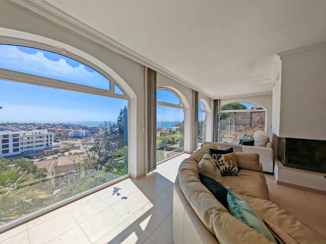 Exclusiva casa de 267 m2 en venta El Chaparral, España