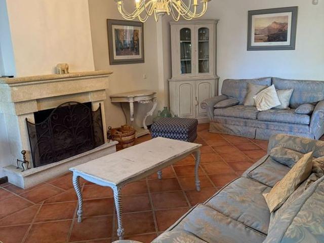 Exclusiva casa de 278 m2 en venta Sotogrande, Andalucía
