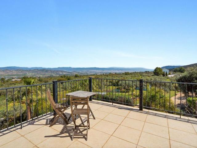 Exclusiva casa de 280 m2 en venta Alhaurín el Grande, España