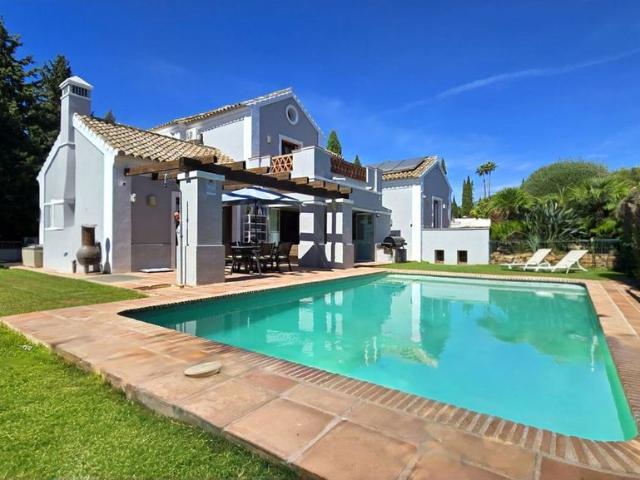 Exclusiva casa de 290 m2 en venta Mijas, España