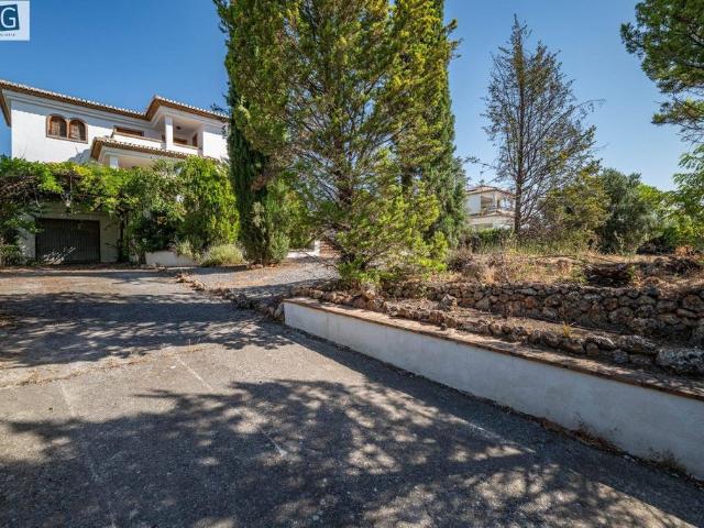 Exclusiva casa de 332 m2 en venta Las Gabias, España