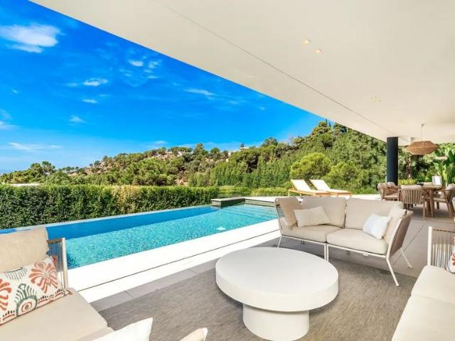 Exclusiva casa de 343 m2 en venta Benahavís, España