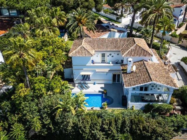Exclusiva casa de 346 m2 en venta Marbesa, Marbella, Andalucía