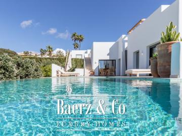 Exclusiva casa de 347 m2 en venta Moraira, Comunidad Valenciana