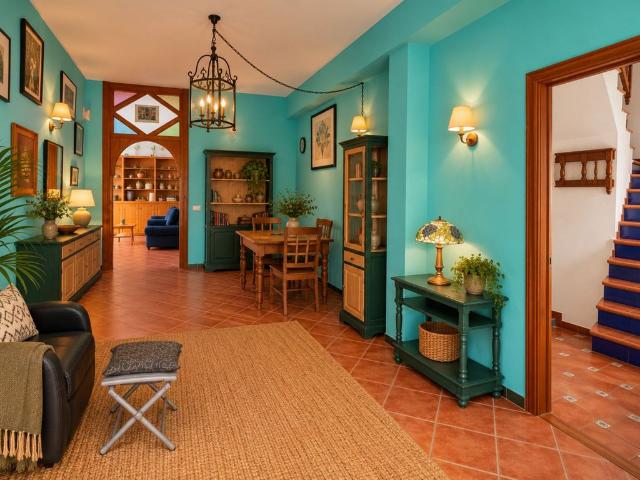 Exclusiva casa de 360 m2 en venta Casares, España