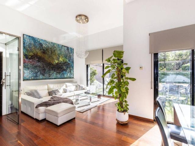 Exclusiva casa de 365 m2 en venta Avenida de Mas de'n Bosch 16, Jardins de Vilafortuny, Tarragona, Provincia de Tarragona, Cataluña