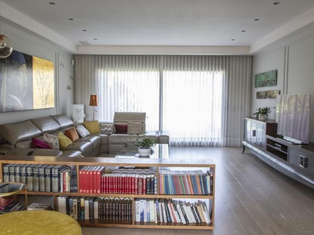 Exclusiva casa de 382 m2 en venta Majadahonda, España