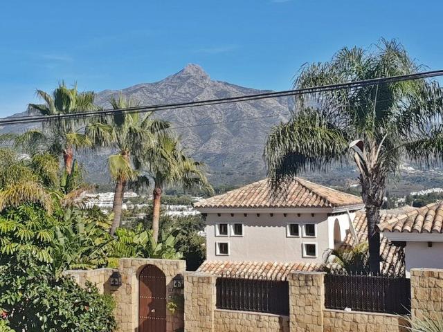 Casa de 100 m2 en venta Nueva Andalucia, España