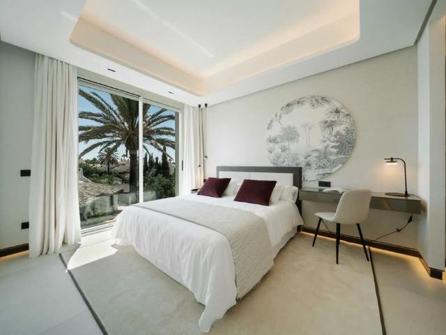 Exclusiva casa de 397 m2 en venta Marbella, España