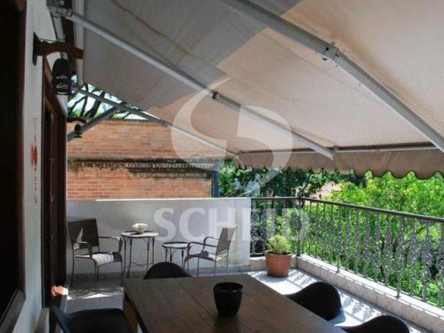 Exclusiva Casa de Vila à Venda no Jardim dos Estados
