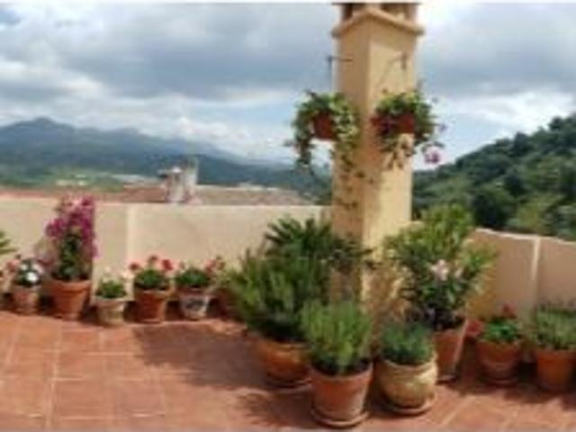 Exclusiva Casa de Lujo en Casabermeja: Diseño, Amplitud y Vistas Panorámicas