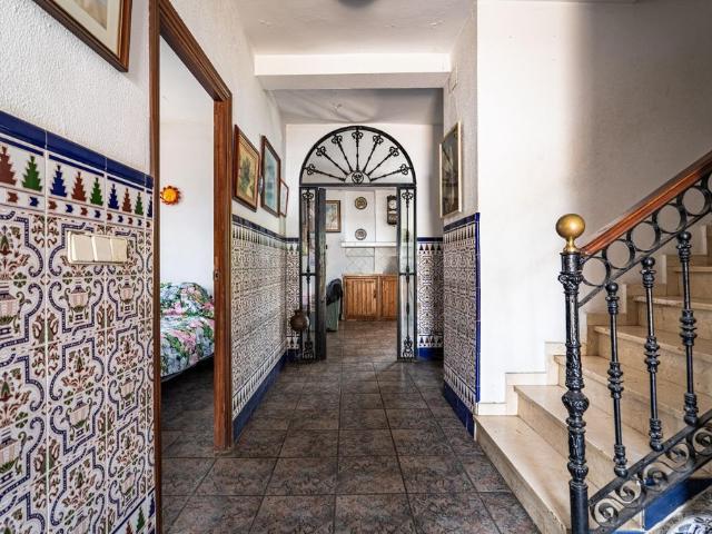 Exclusiva casa en venta Tomares, Andalucía