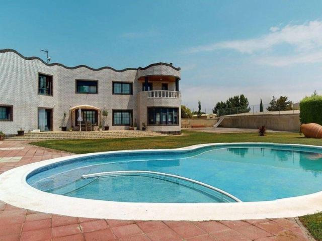 Exclusiva casa en venta Zaragoza, Aragón