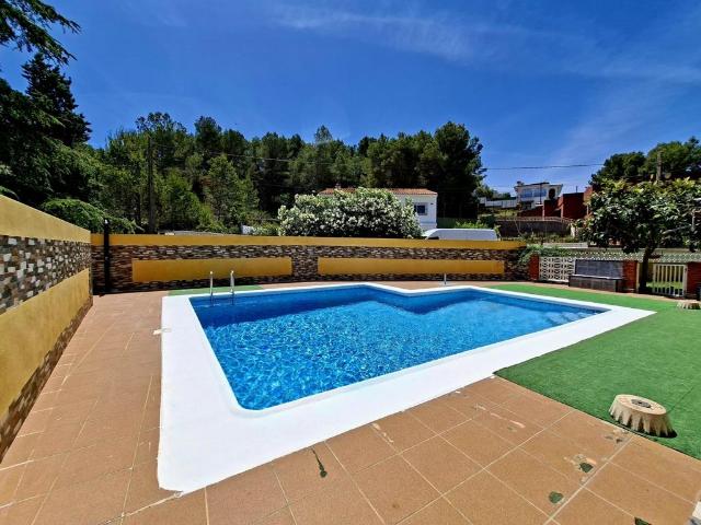 Exclusiva casa en venta Alcira, España