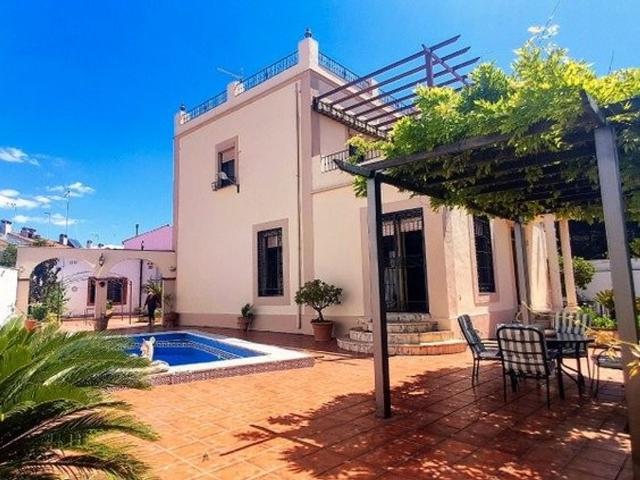 Exclusiva casa en venta Córdoba, España
