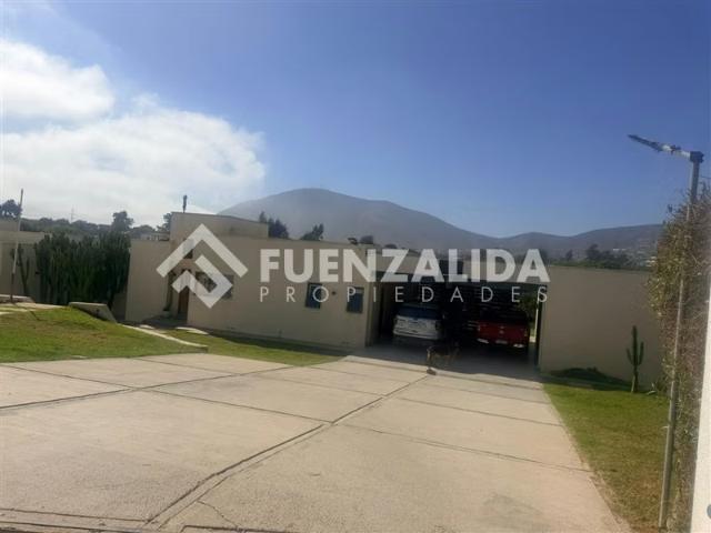 Exclusiva Casa en venta de 4 dorm. En Cerro Grande | 4 Dormitorios por 16500.00 en La Serena