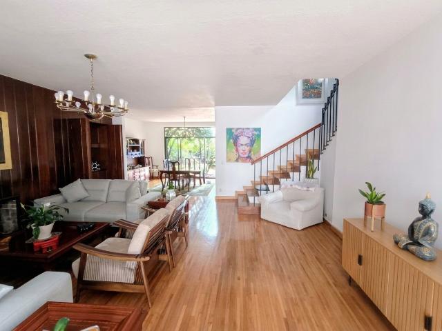 Exclusiva Casa en Venta en Herschel Anzures | Amplia Terraza | A pasos de Polanco