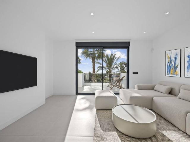 Piso de alto standing de 306 m2 en venta en Estepona, Andalucía